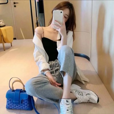 酷爱电影的庞波小姐